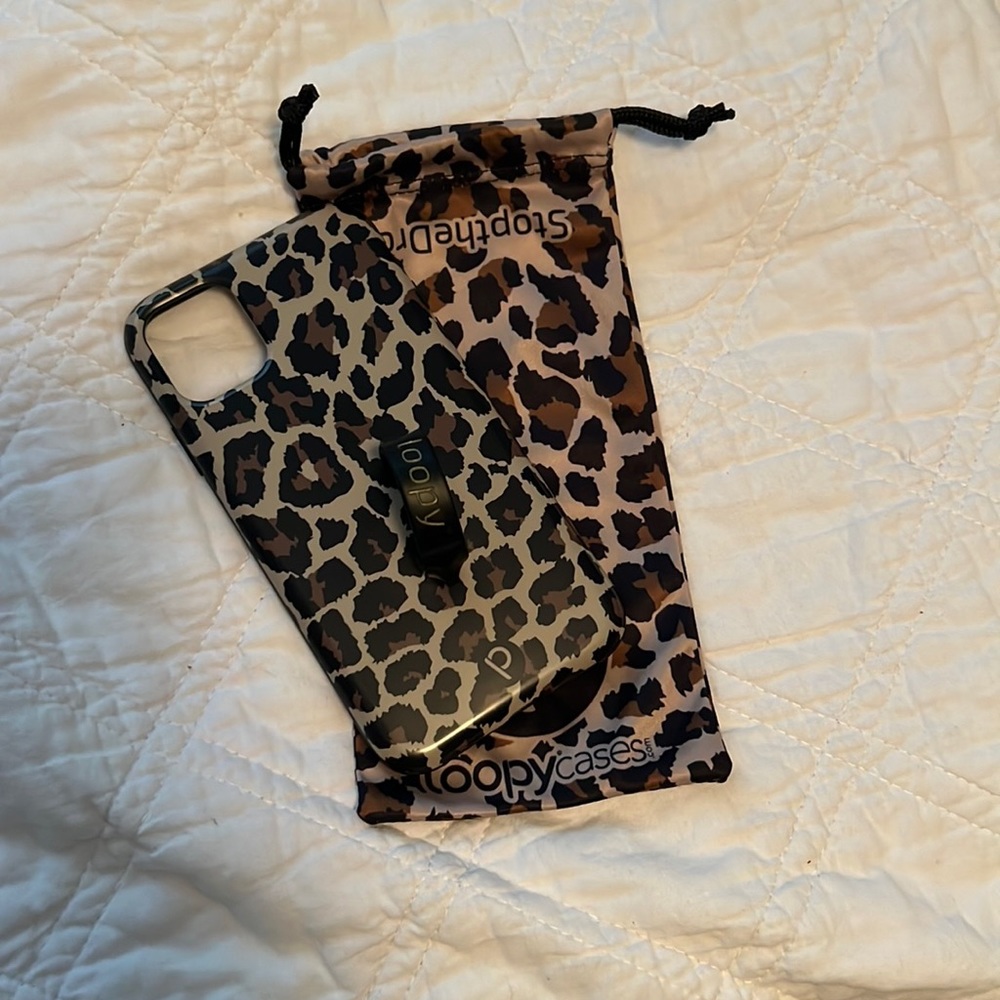 iPhone 11 XR loopy case